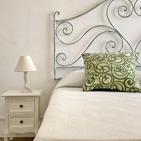Casa Chiara Hotel Липари Екстериор снимка