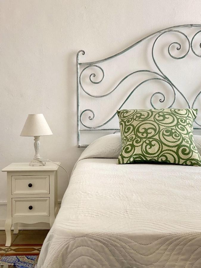 Casa Chiara Hotel Липари Екстериор снимка