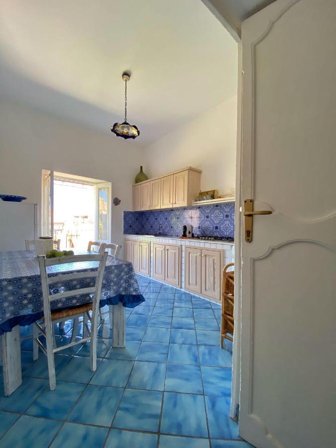 Casa Chiara Hotel Липари Екстериор снимка