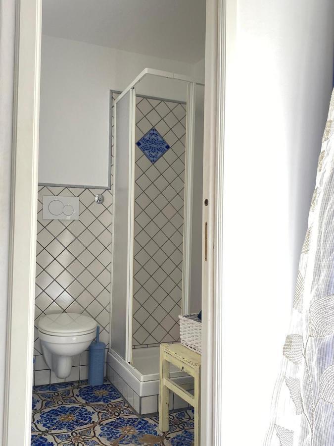 Casa Chiara Hotel Липари Екстериор снимка